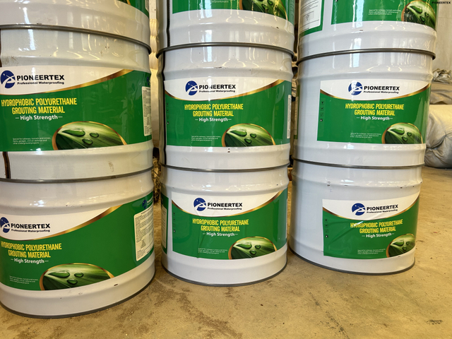 Oil Soluble PU Grouting Material To Stop Leakage