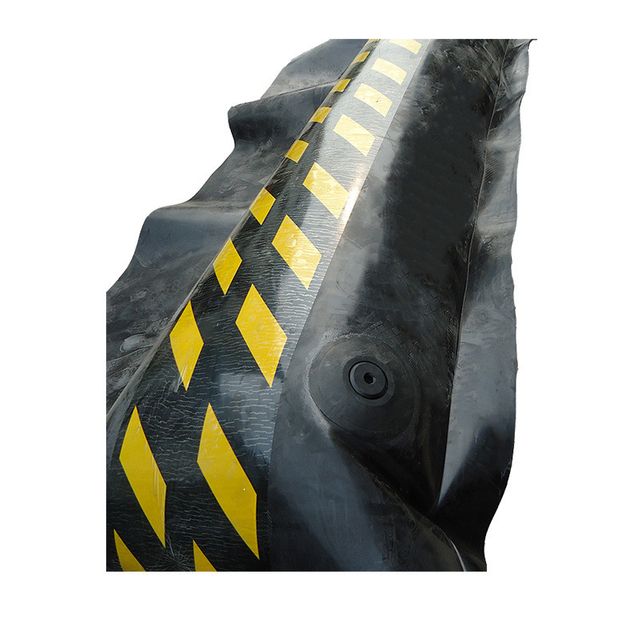 Inflatable Rubber boom Oil Spill Containment Floating Silt Curtain