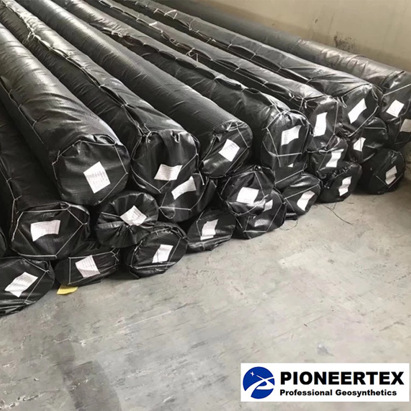 PIOLINER Smooth HDPE Geomembrane 0.5-2.5mm thick For Waterproof Project
