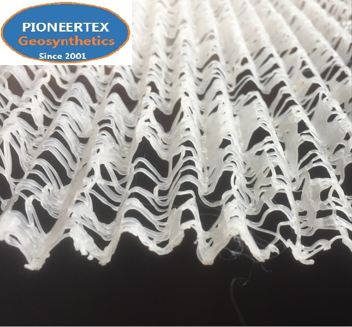 wave shaped driange mat