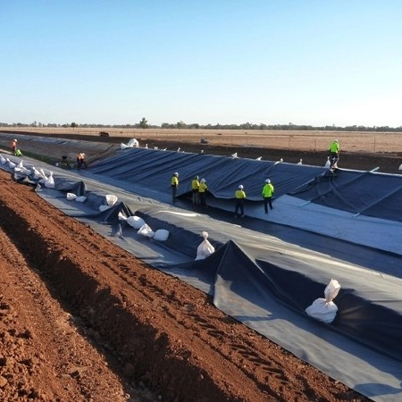 1.5mm LDPE Geomembrane Laminated with 300gsm PET Filament Needle Punch Nonwoven Geotextile Composite Geomembrane for waterproof Projects