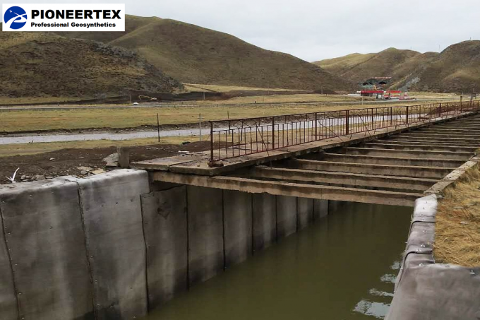 Flexbile Concrete Impregnated Canvas for Slope protection 2